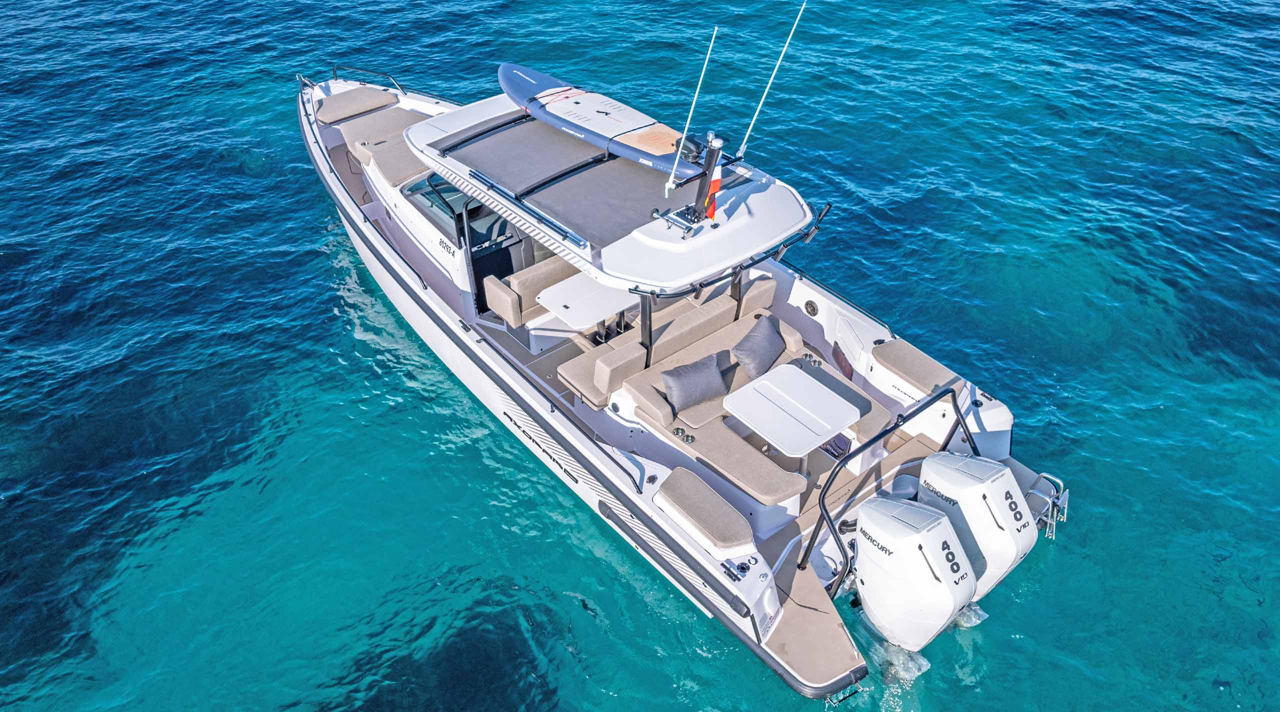 Axopar Brabus 37
