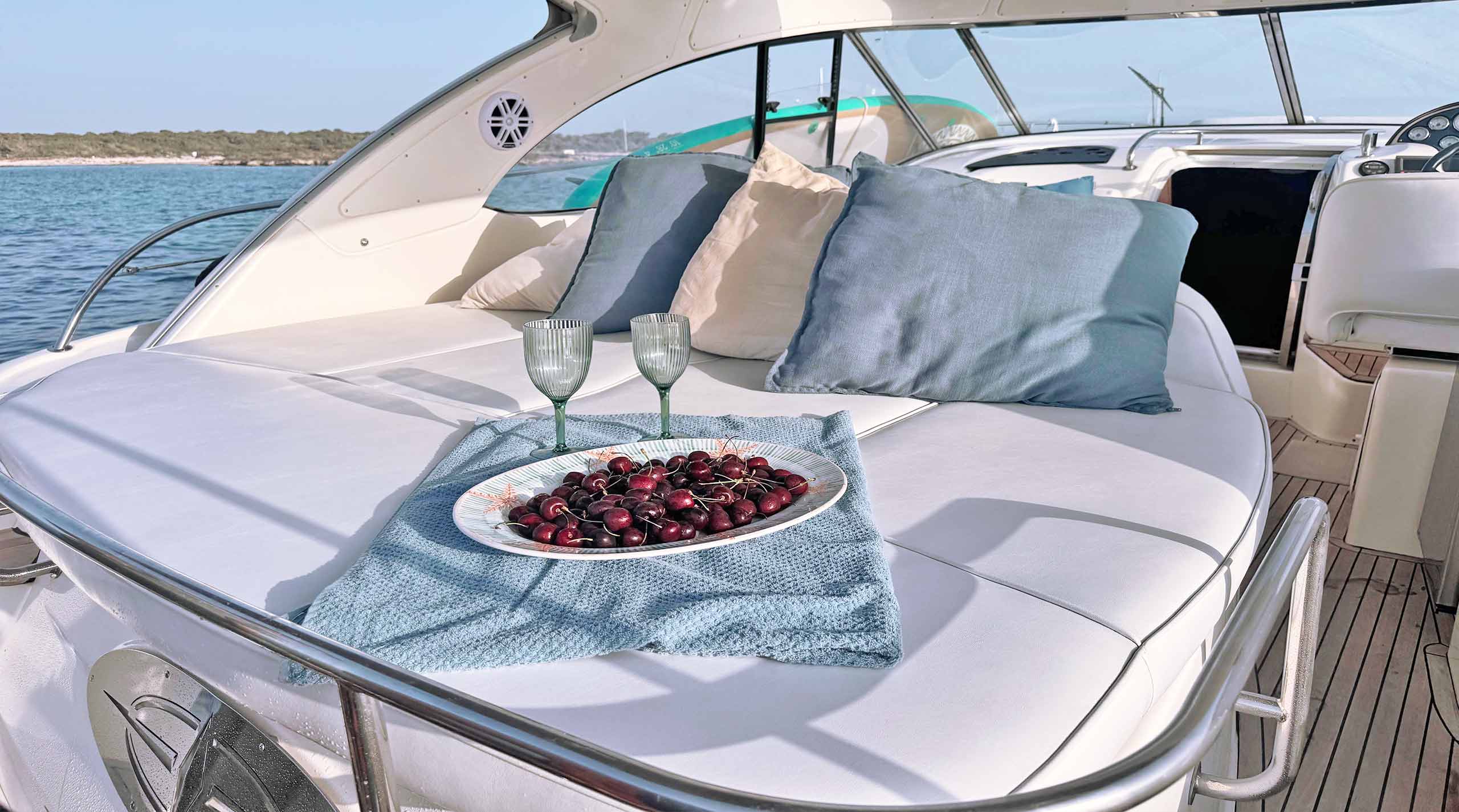 Bavaria 38