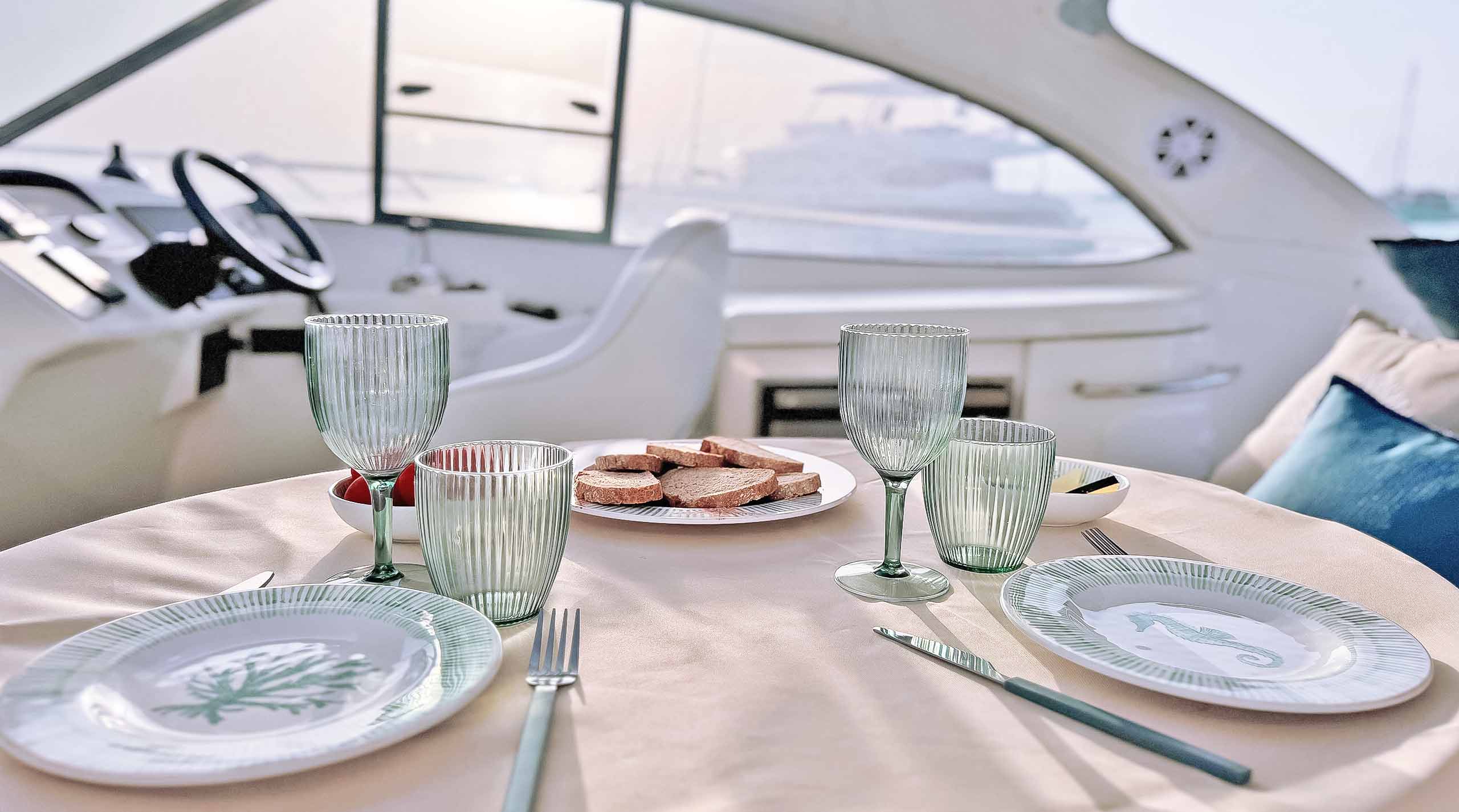 Bavaria 38