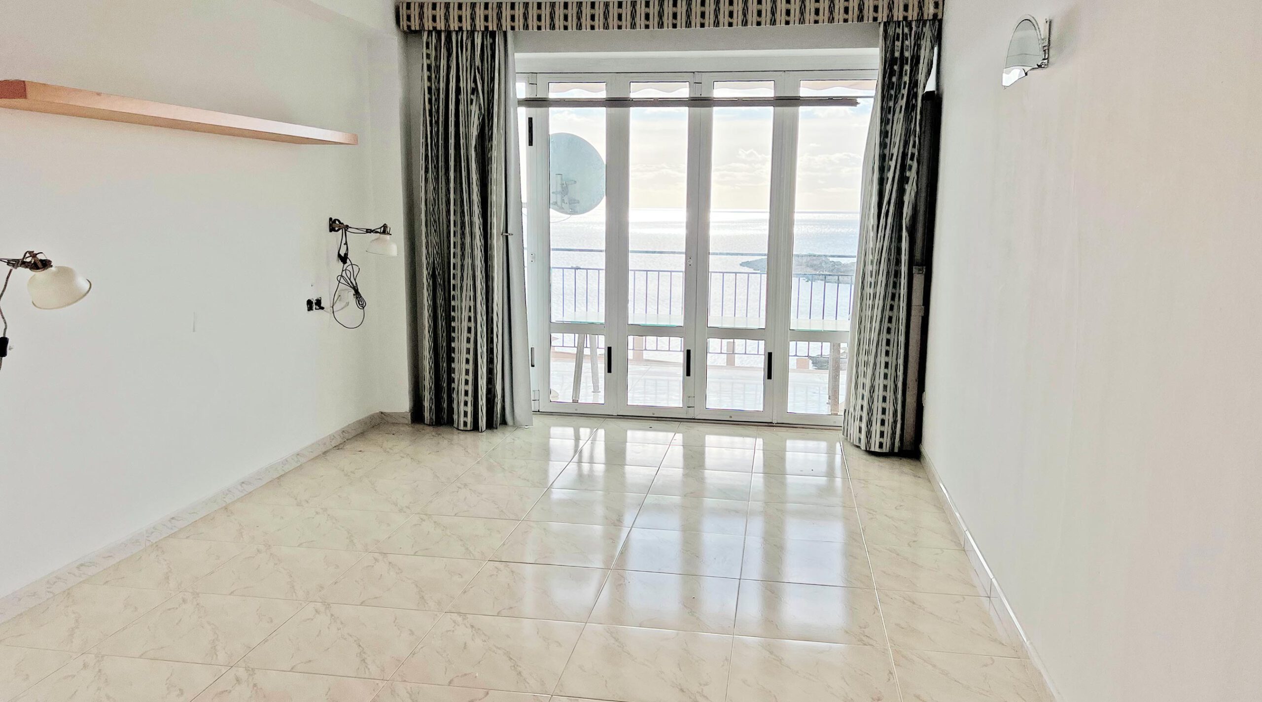 Reformed apartment in Illetas