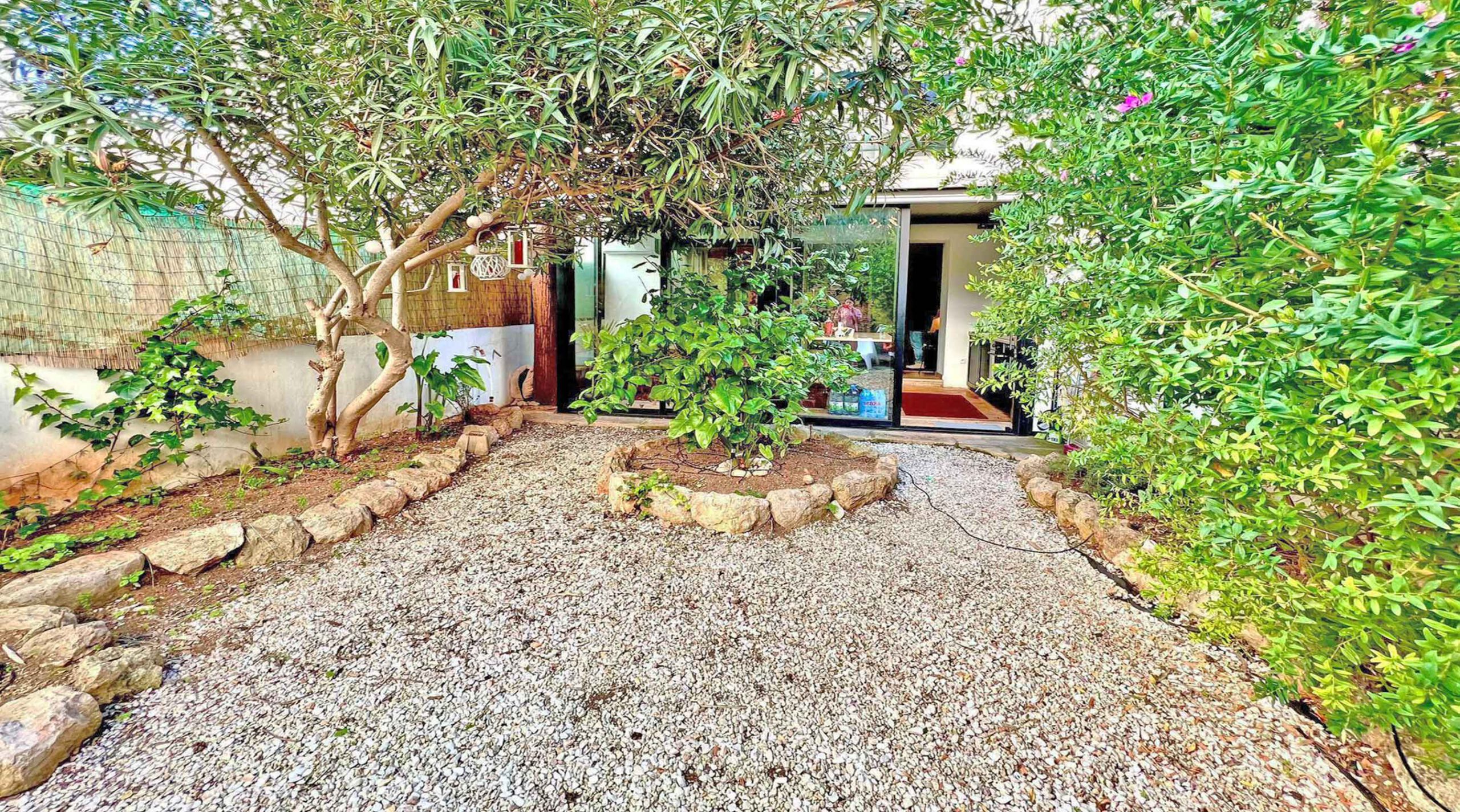 Flat with Garden in Palma