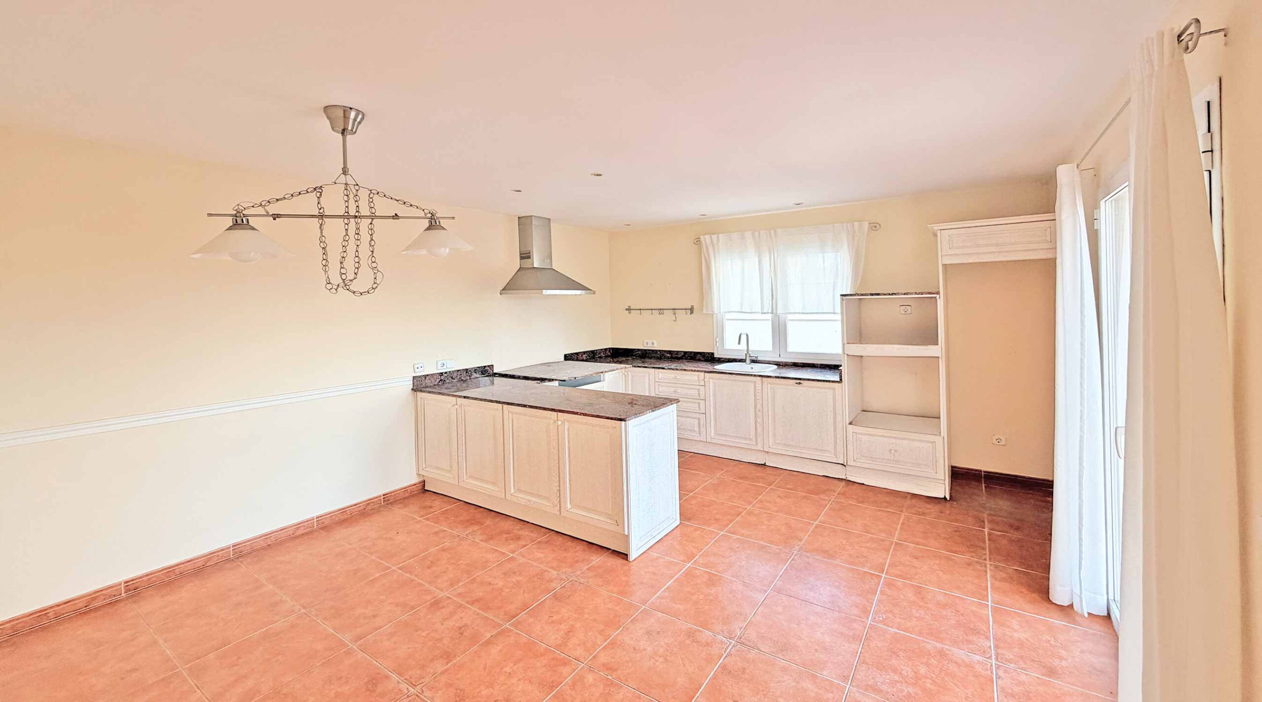 Private House with Pool in El Toro