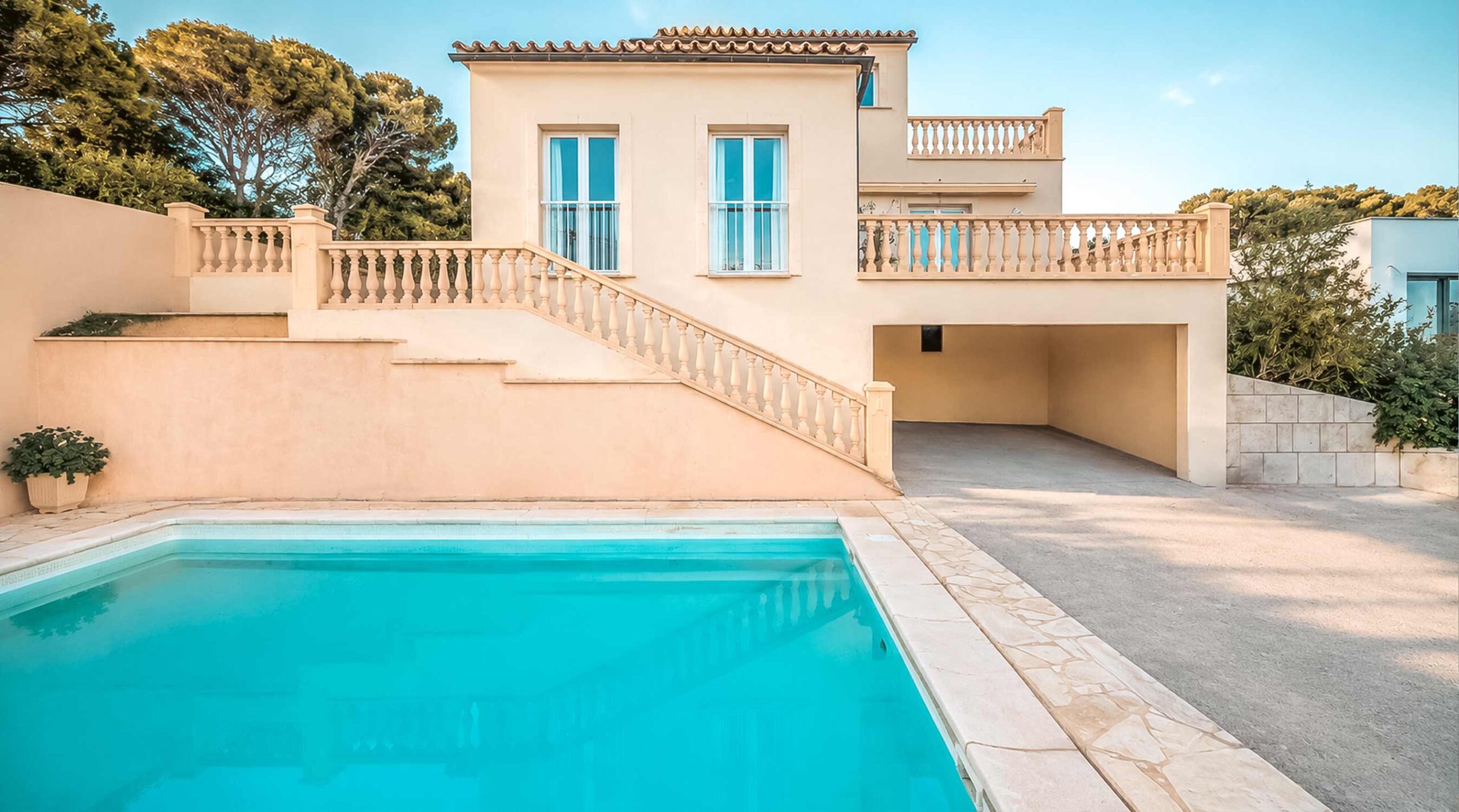 Private House with Pool in El Toro